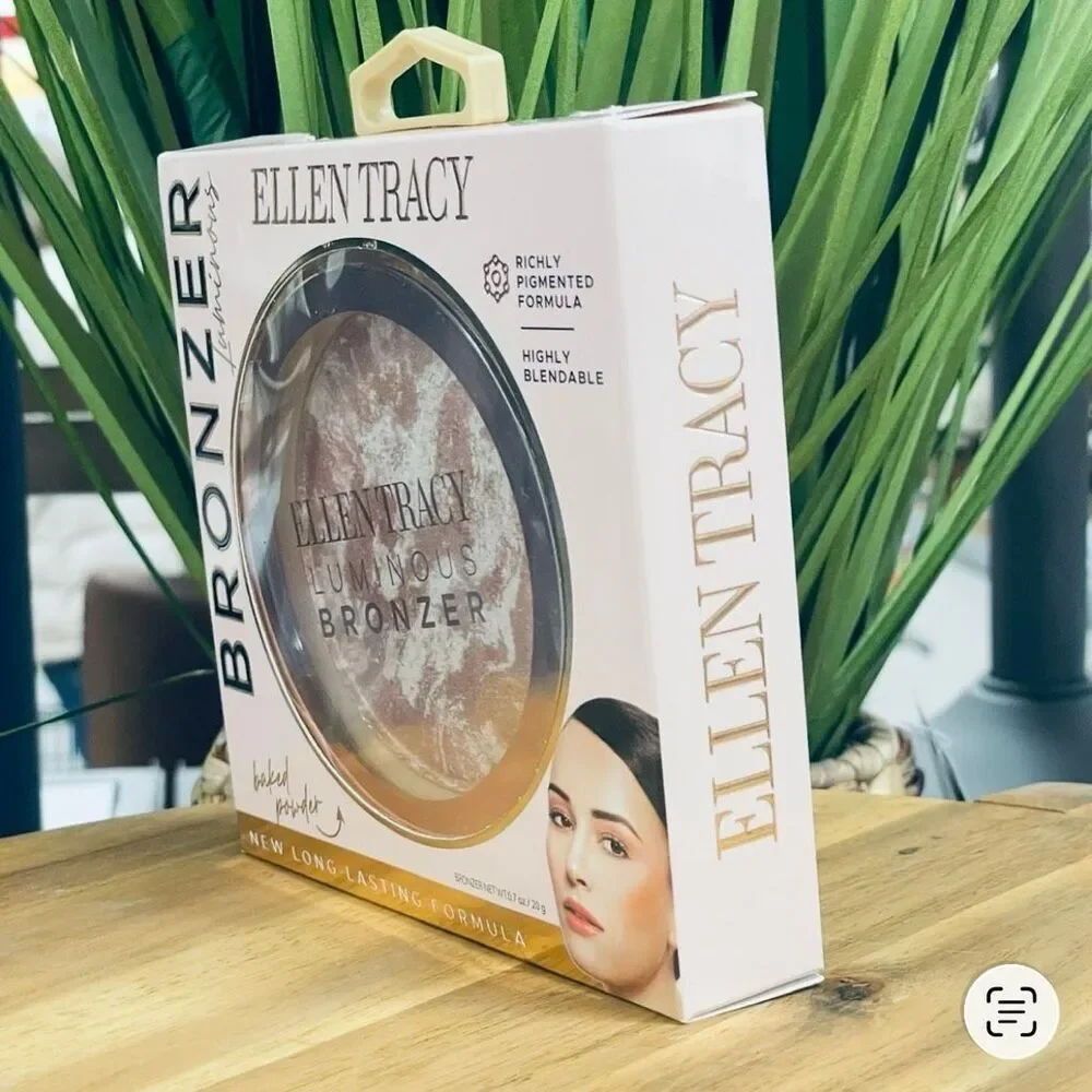 NWT Ellen Tracy XXL Ultra Luminous Baked Powder Bronzer Radiant Healthy Glow